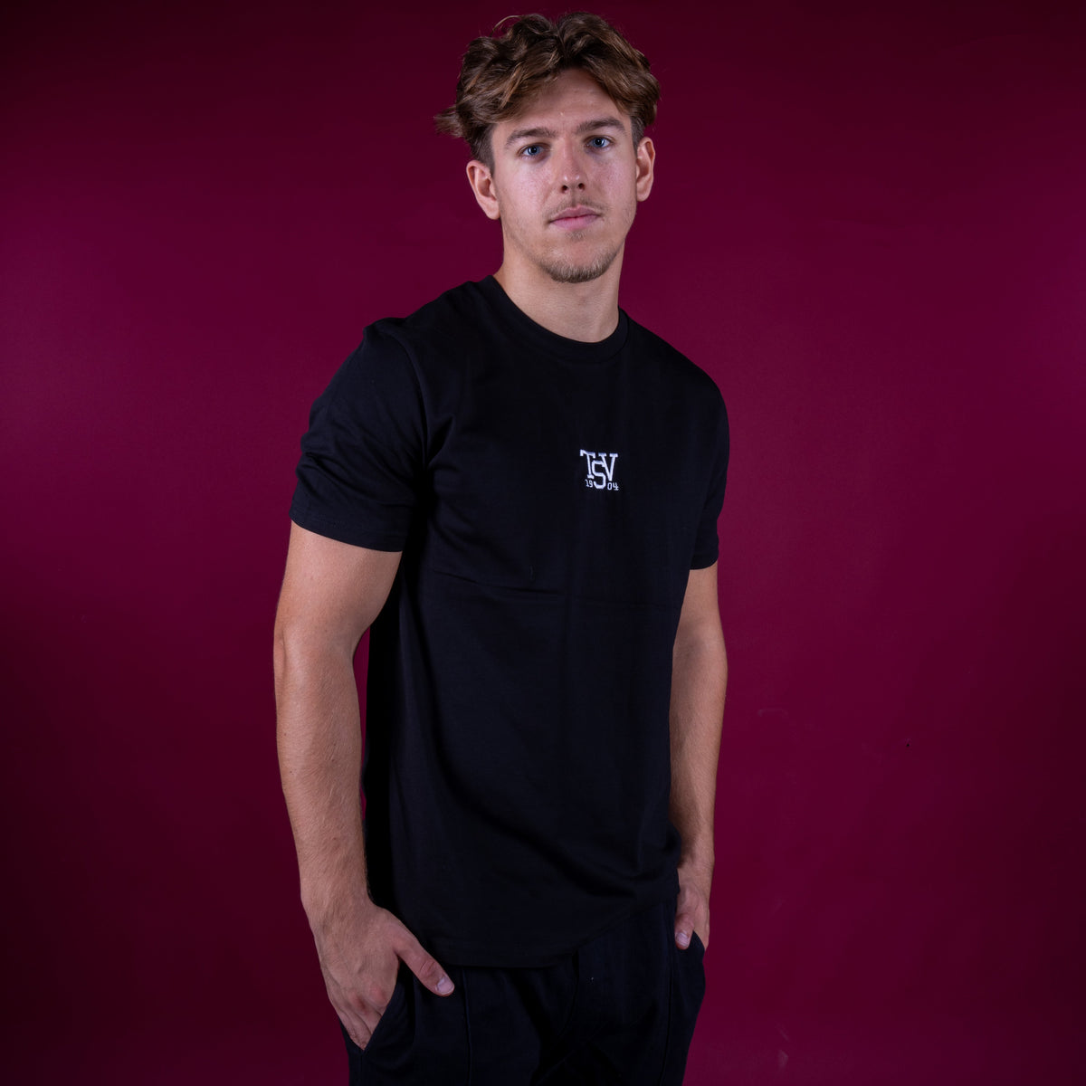Casual_Shirt_College_Logo_seitlich